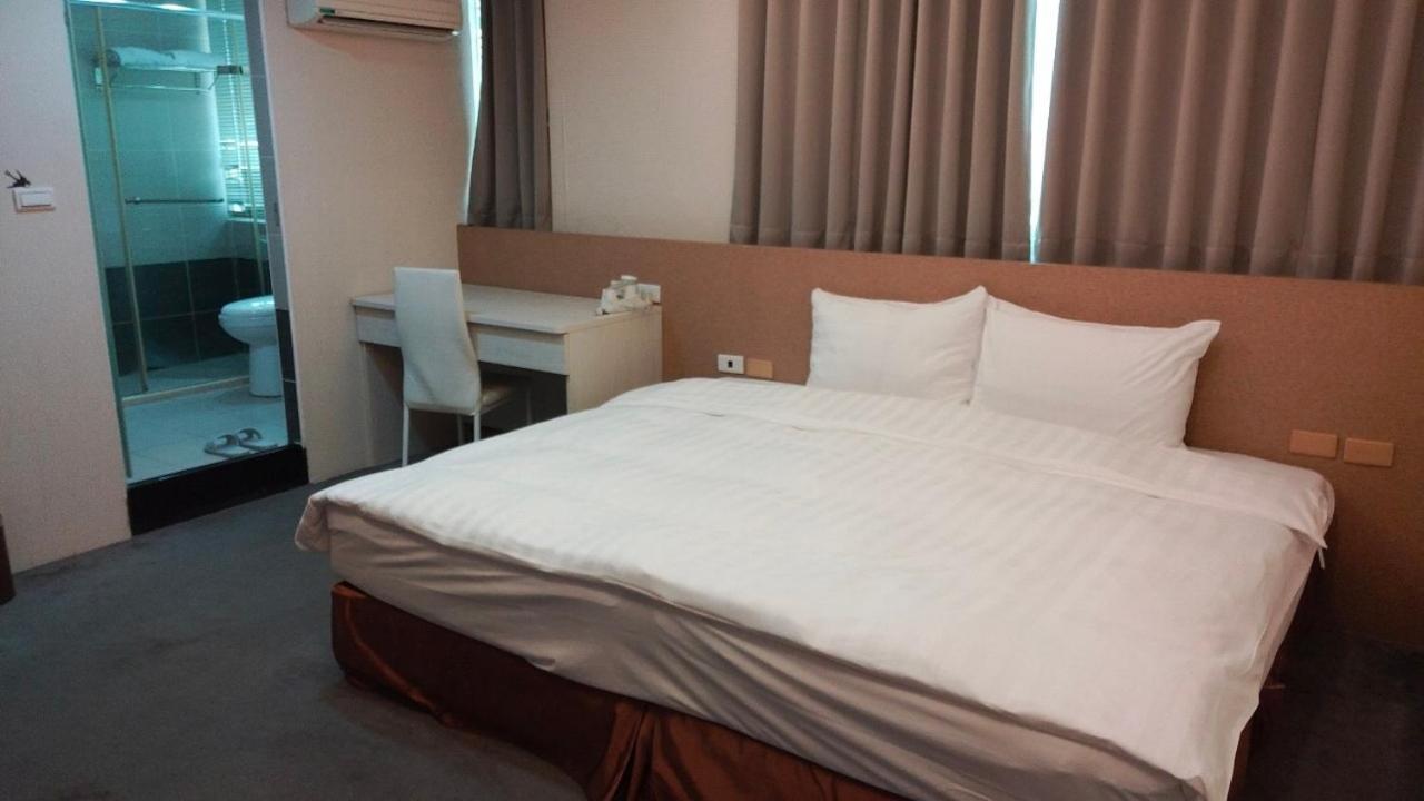 Shun-Yi Business Hotel Chiayi Eksteriør bilde