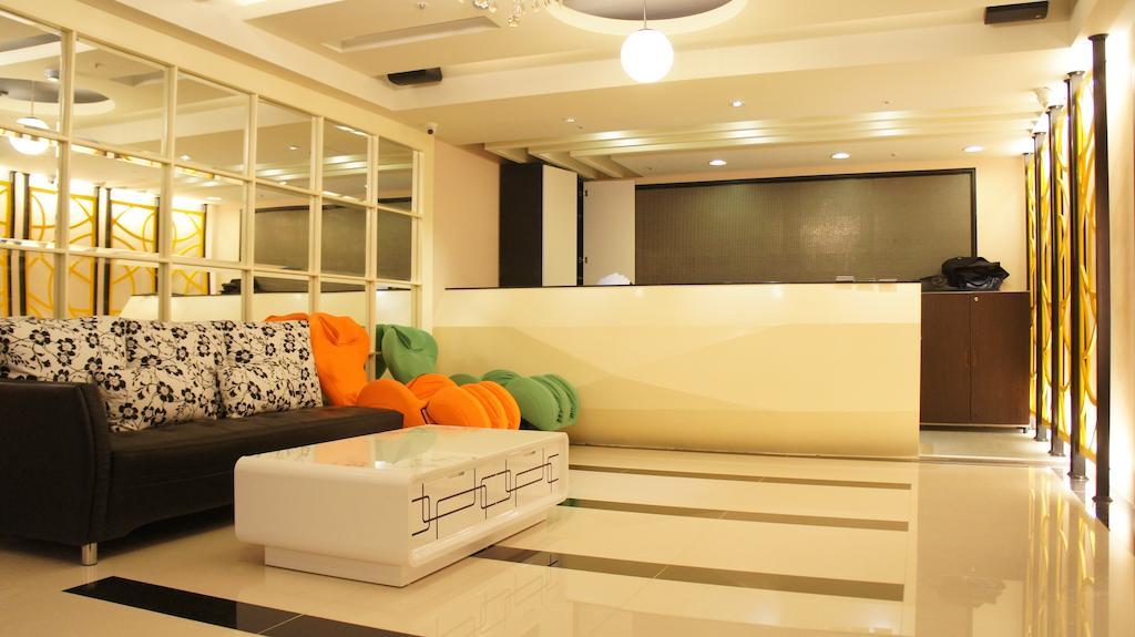 Shun-Yi Business Hotel Chiayi Eksteriør bilde