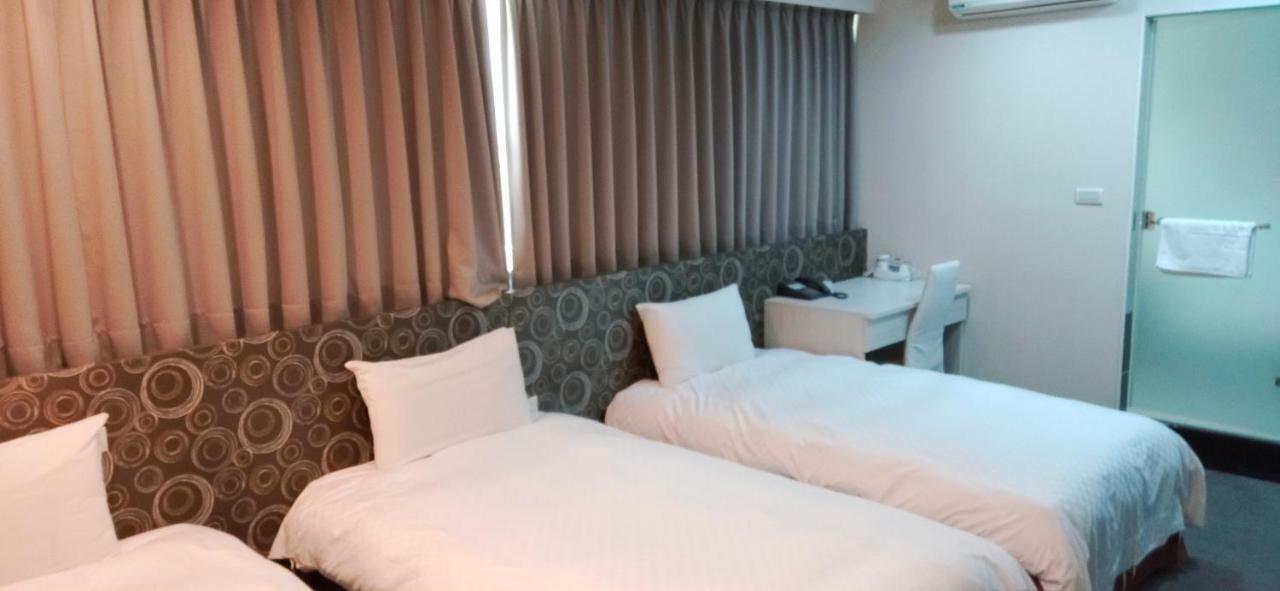 Shun-Yi Business Hotel Chiayi Eksteriør bilde